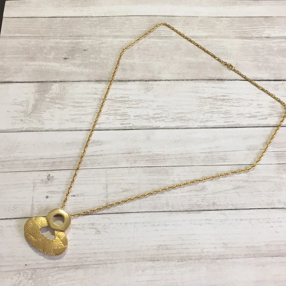 Vintage Gold Tone Pendant Necklace Art Deco